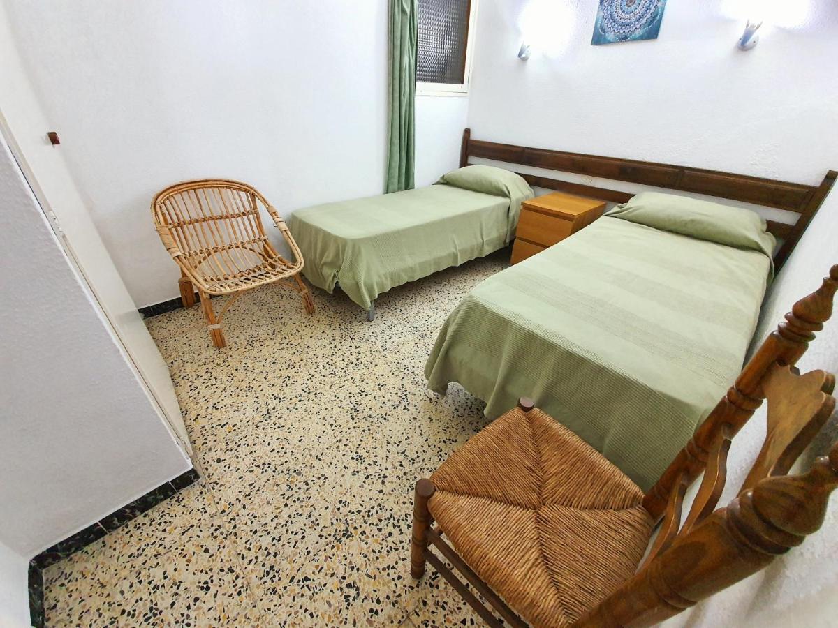 אמפוריבראבה Apartamento Karina Beach-3 מראה חיצוני תמונה
