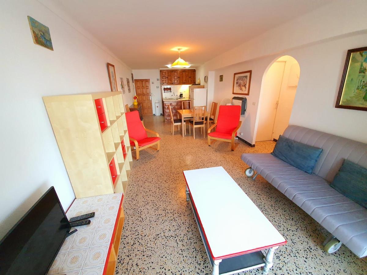 אמפוריבראבה Apartamento Karina Beach-3 מראה חיצוני תמונה
