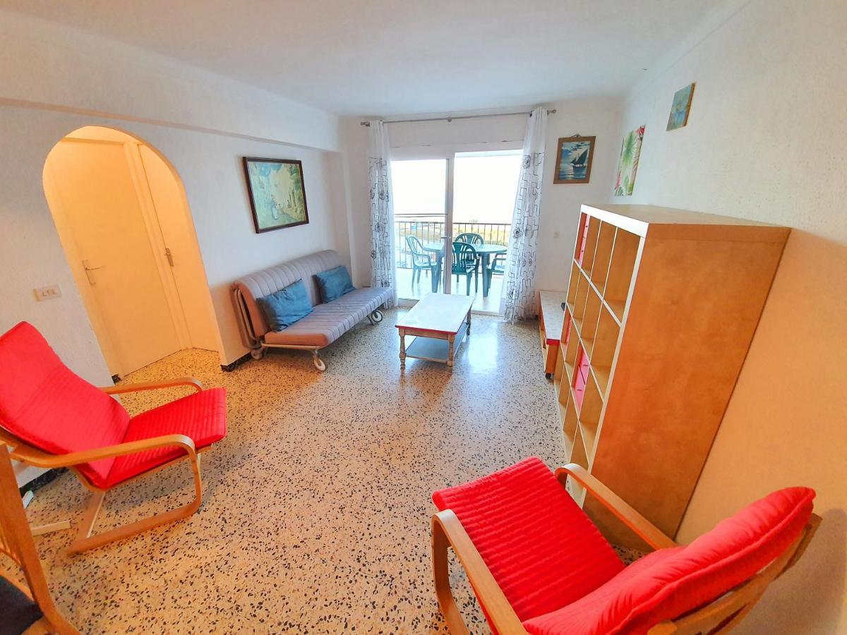 אמפוריבראבה Apartamento Karina Beach-3 מראה חיצוני תמונה
