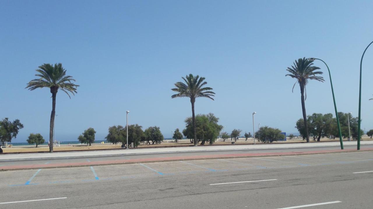 אמפוריבראבה Apartamento Karina Beach-3 מראה חיצוני תמונה