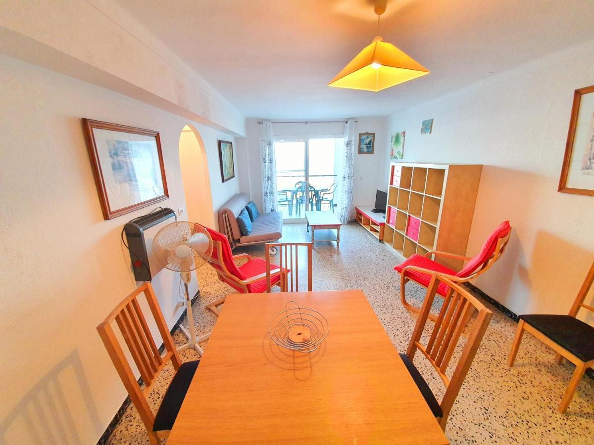 אמפוריבראבה Apartamento Karina Beach-3 מראה חיצוני תמונה