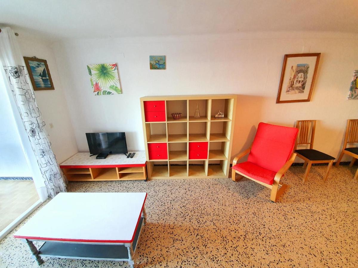 אמפוריבראבה Apartamento Karina Beach-3 מראה חיצוני תמונה