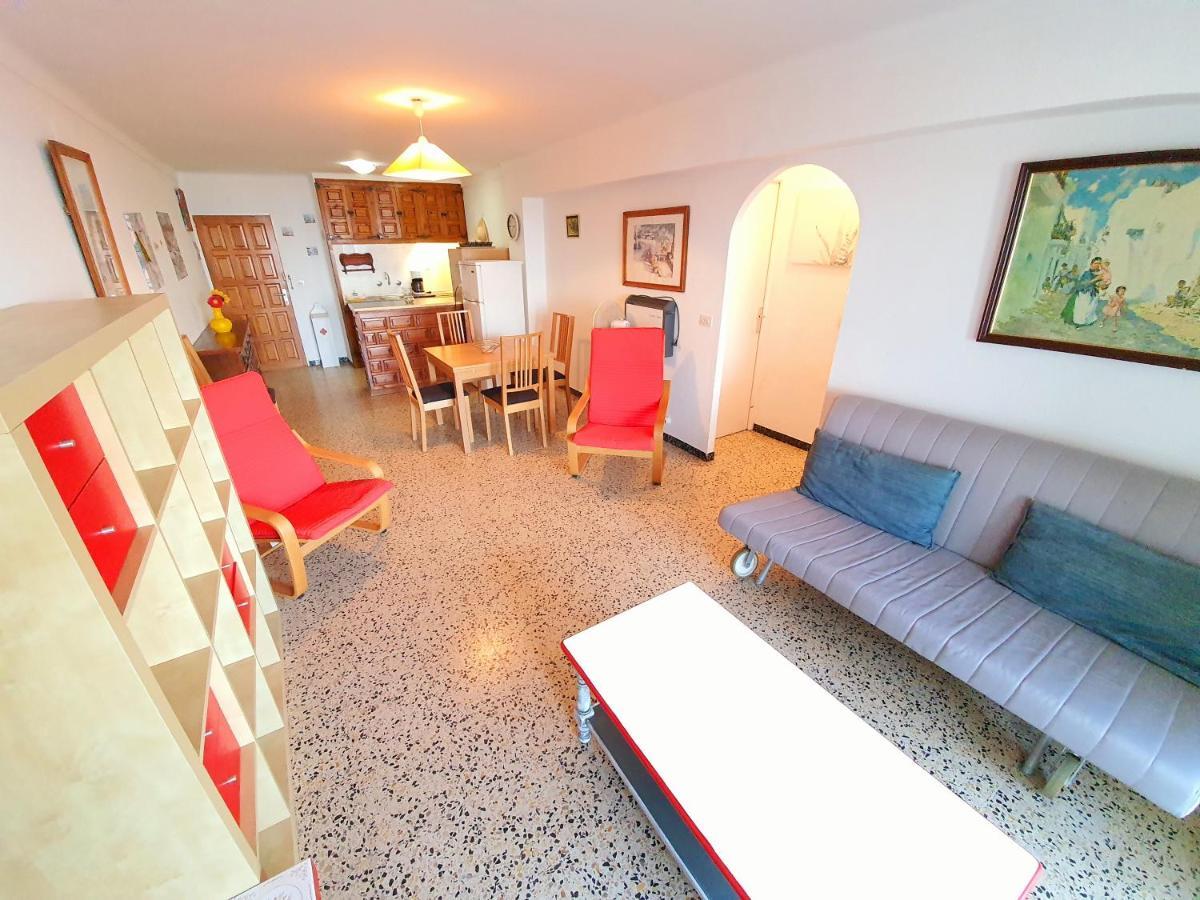 אמפוריבראבה Apartamento Karina Beach-3 מראה חיצוני תמונה